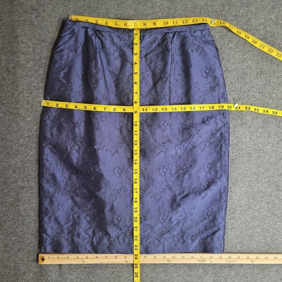 Ann Taylor Silk Shantung Pencil Skirt Blue Floral Size 10 Rear Zip & Vent Lined - Picture 3 of 8